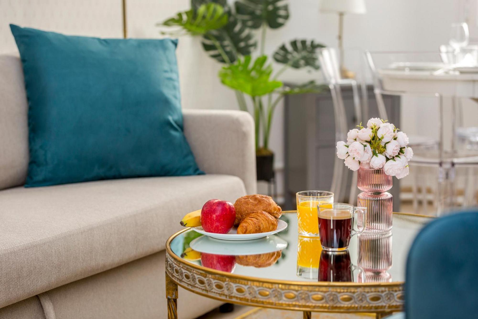 Cozy Apartment - Champs Elysees - Wagram Paris Exterior foto