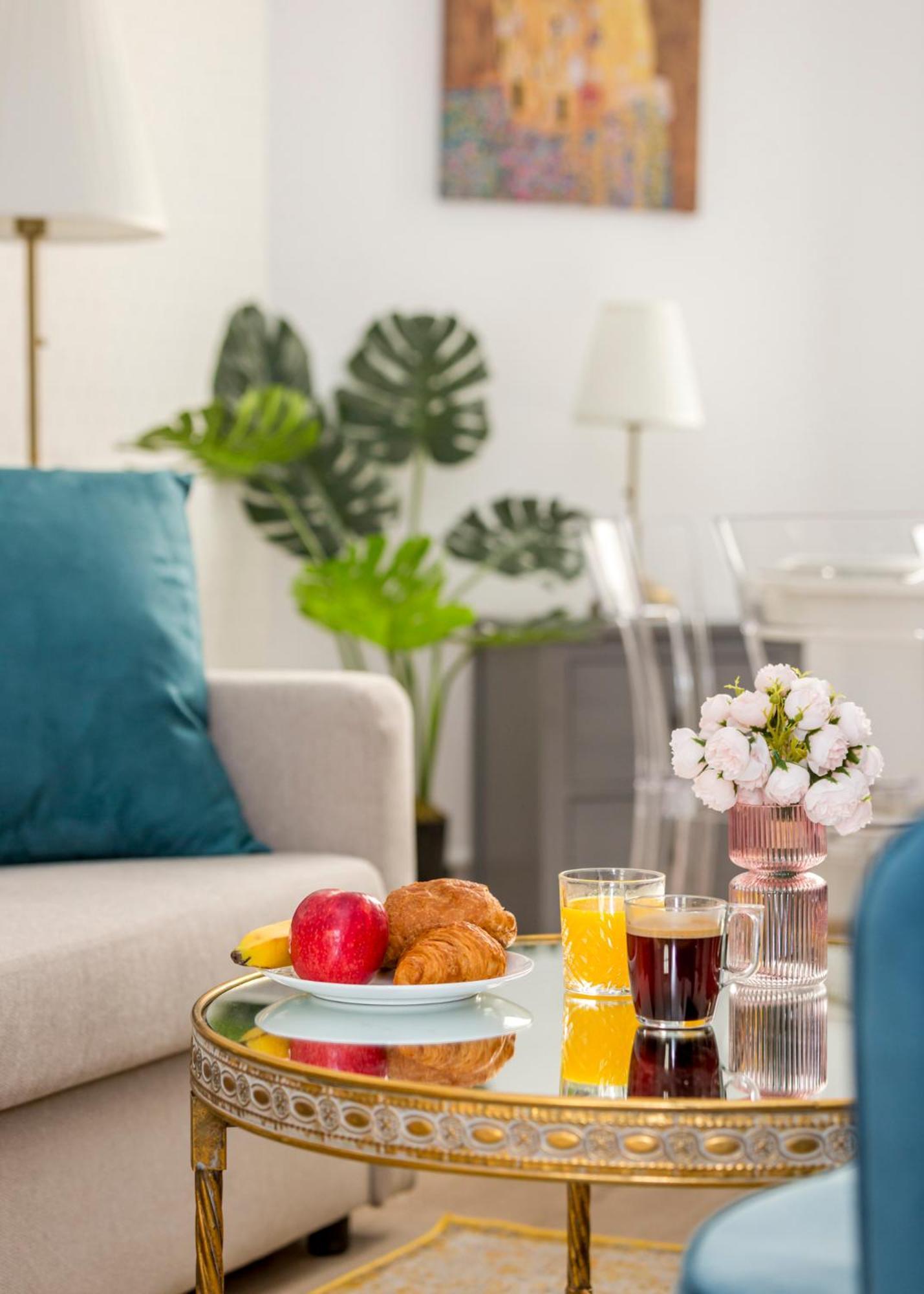 Cozy Apartment - Champs Elysees - Wagram Paris Exterior foto
